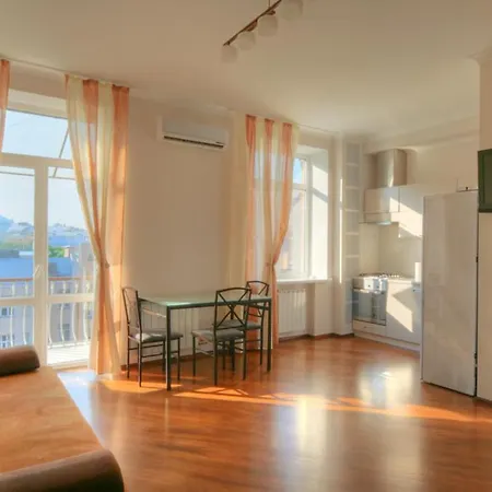 One Bedroom Maidan * Kyjev